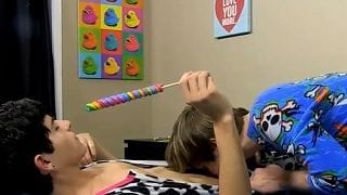 Free HD sexy gay pride boys blowjob